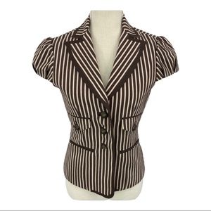 BCBGMAXAZRIA Striped short sleeve blazer size 8